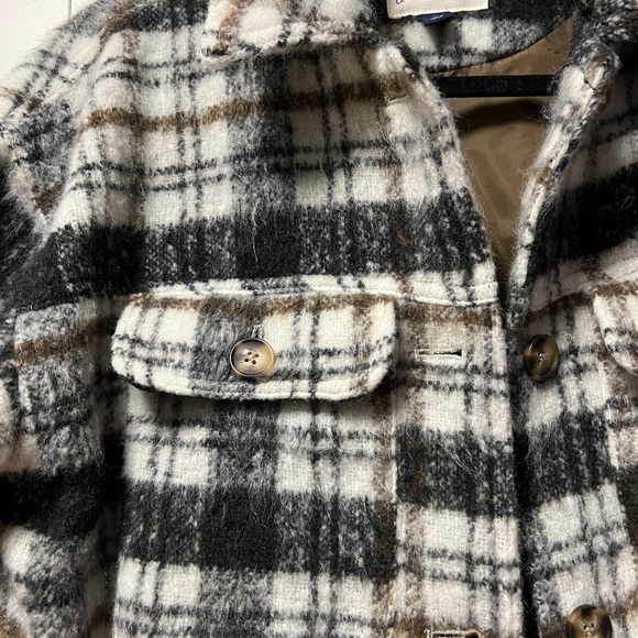 Target Universal Thread Shacket - Picture 5 of 9